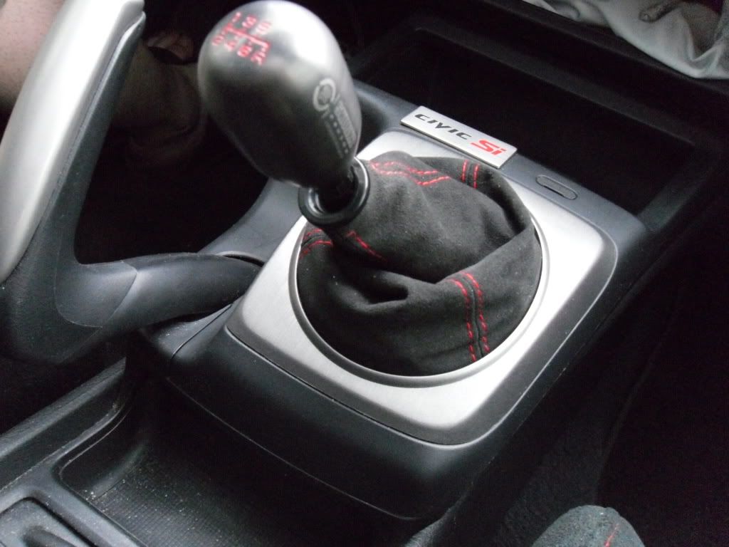 Shift Style custom suede shift boot installed 8th Generation Honda